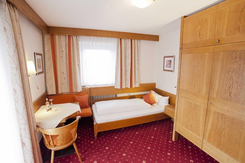 Gaestehaus Birkenhof Oberstdorf Szoba fotó